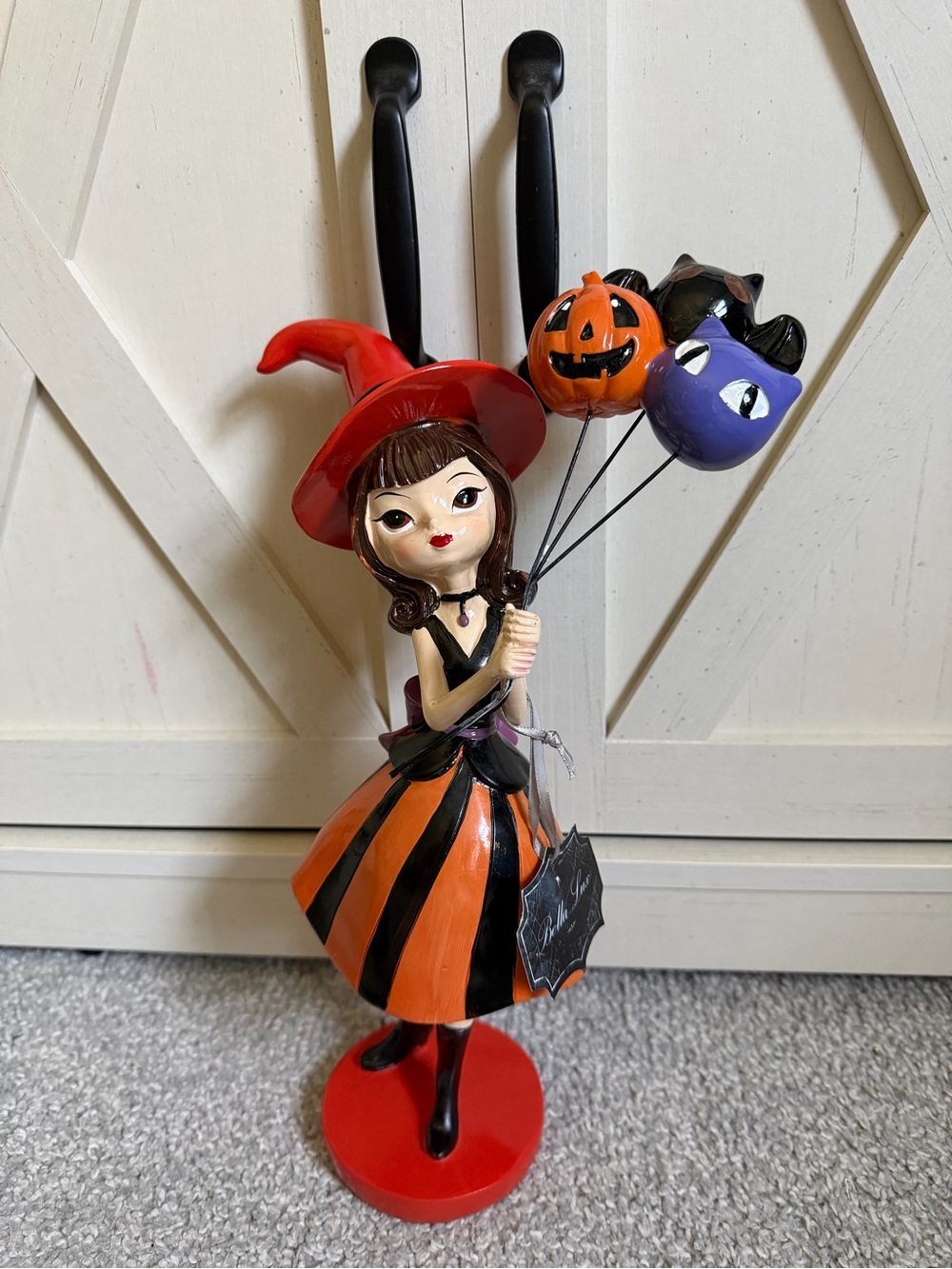 Viral Bella Lux Halloween Witch Girl - 15” Figure - Holding Balloons Decor - Picture 2 of 3